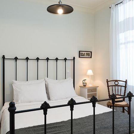 1930'S Athenian House By Yha Apartment Екстериор снимка