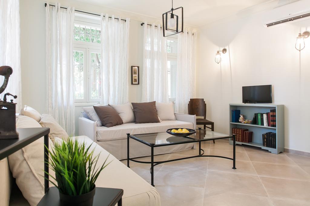 1930'S Athenian House By Yha Apartment Екстериор снимка