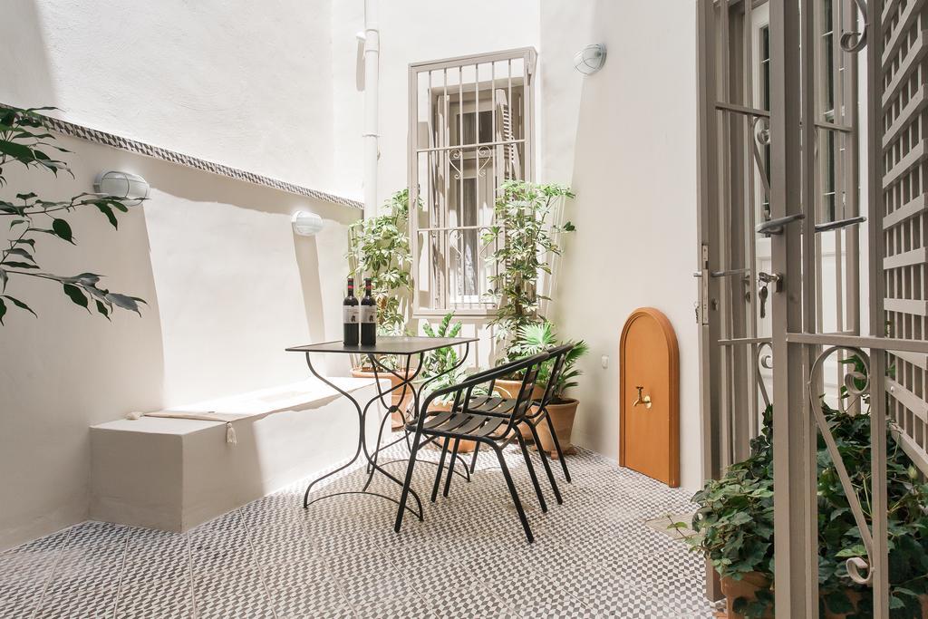 1930'S Athenian House By Yha Apartment Екстериор снимка